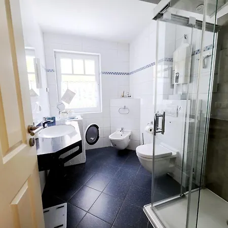 Kastanie 59 - Zwischen Ostsee Und Einkaufsmoeglichkeiten Eg Apartmán
